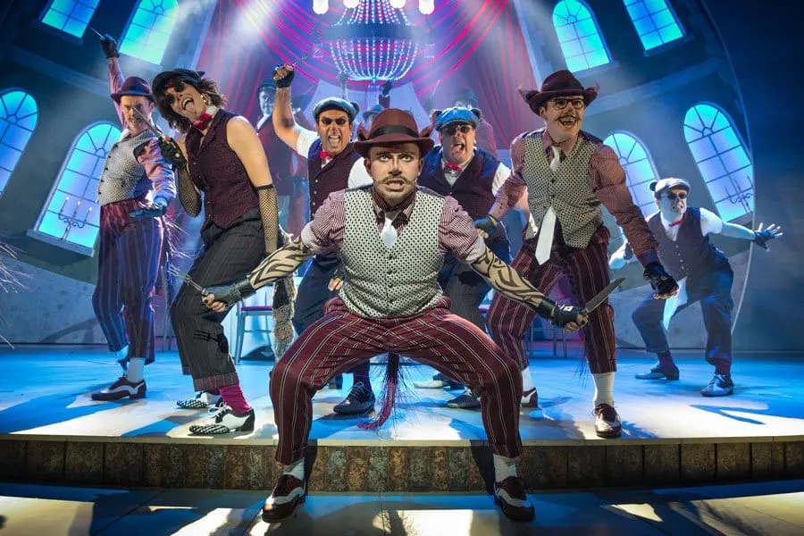 Neil-McDermott-and-the-UK-tour-company-of-The-Wind-in-the-Willows.-Photo-by-Marc-Brenner-Jamie-Hendry-Productions-3.jpg